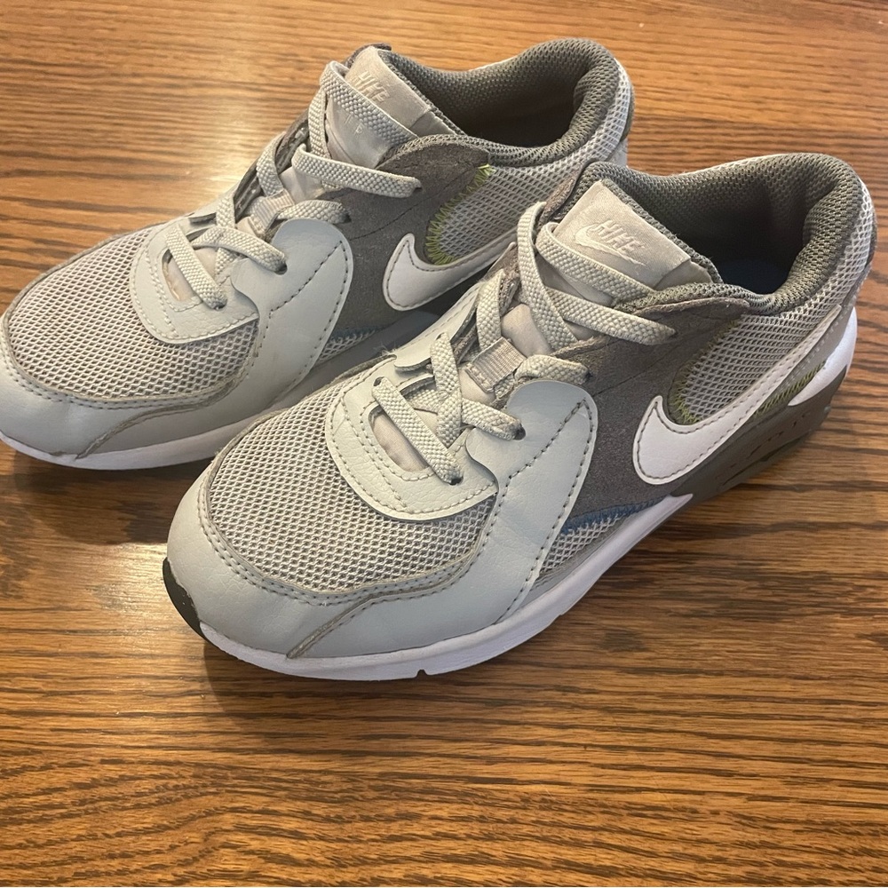 Nike Kids Light Gray and White Sneakers